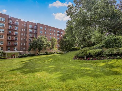 c48-1304 Midland Ave, Yonkers, NY, 10704-1443 | Card Image