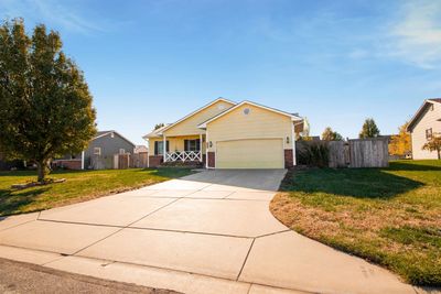 205 W Winterset Cir, House other with 5 bedrooms, 3 bathrooms and null parking in Goddard KS | Image 2