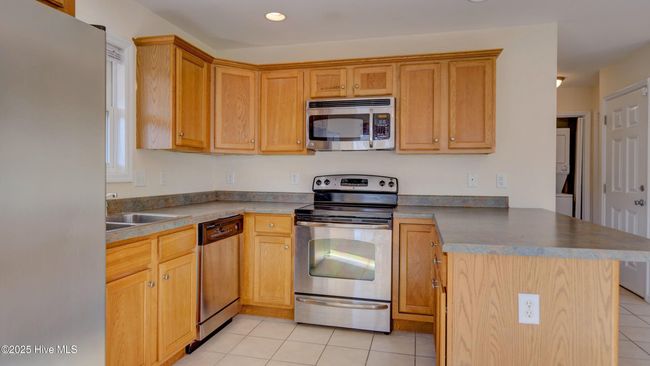 328 Chadwick Acres Rd, House other with 3 bedrooms, 2 bathrooms and null parking in Sneads Ferry NC | Image 7