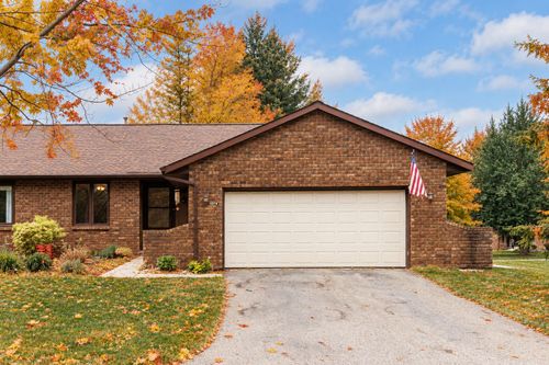 11279 Whispering Creek Dr., Allendale Charter Township, MI, 49401 | Card Image