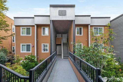 apt-e202-738 Kirkland Cir, Kirkland, WA, 98033-3913 | Card Image