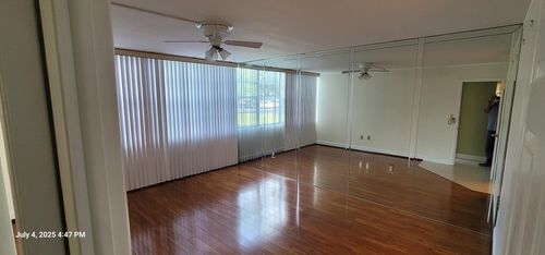 apt-l19-1300 Saint Charles Pl, Pembroke Pines, FL, 33026-3237 | Card Image