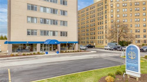 apt-1504-12520 Edgewater Dr, Lakewood, OH, 44107-1605 | Card Image