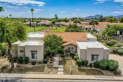 8137 E Sunnyside Dr, Scottsdale, AZ, 85260-5681 | Card Image