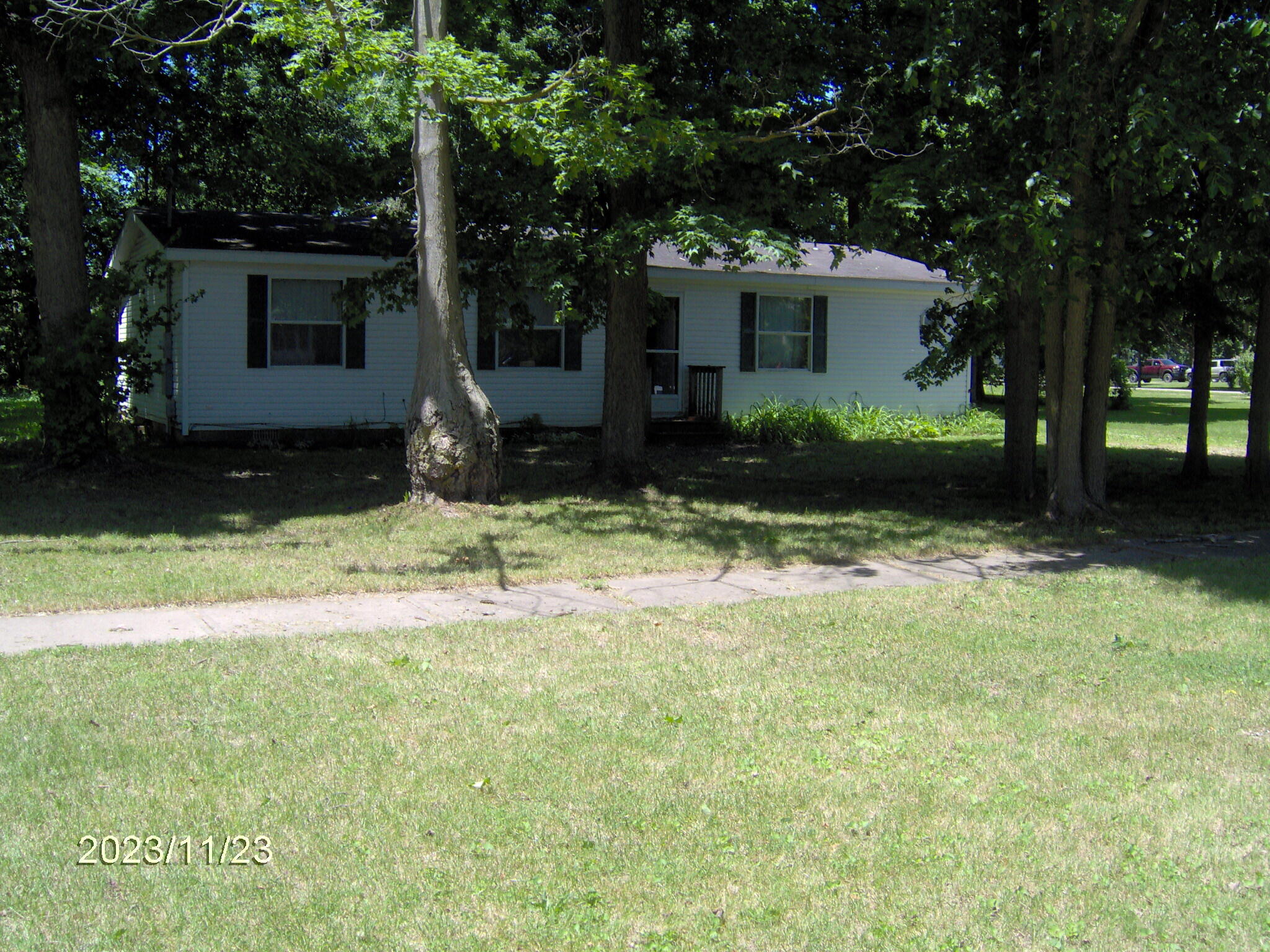 Hayward St, Schoolcraft, MI 49087