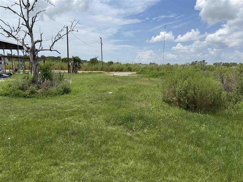 236 Pierre St, Cameron, LA, 70631-4812 | Card Image