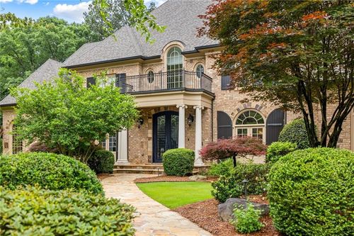 816 Blackfoot Trl, Suwanee, GA, 30024-1753 | Card Image