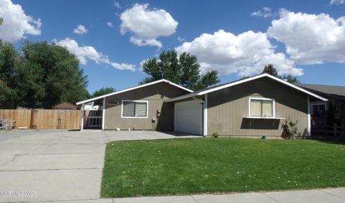 743 Lyell Way, Gardnerville, NV, 89460-8145 | Card Image