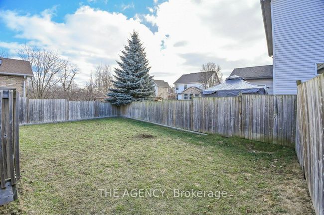 82 Hammet St, House other with 4 bedrooms, 3 bathrooms and 4 parking in Cambridge ON | Image 40