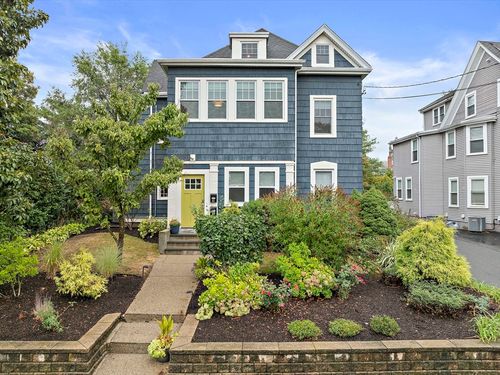 2-32 Royal St, Watertown, MA, 02472-2766 | Card Image