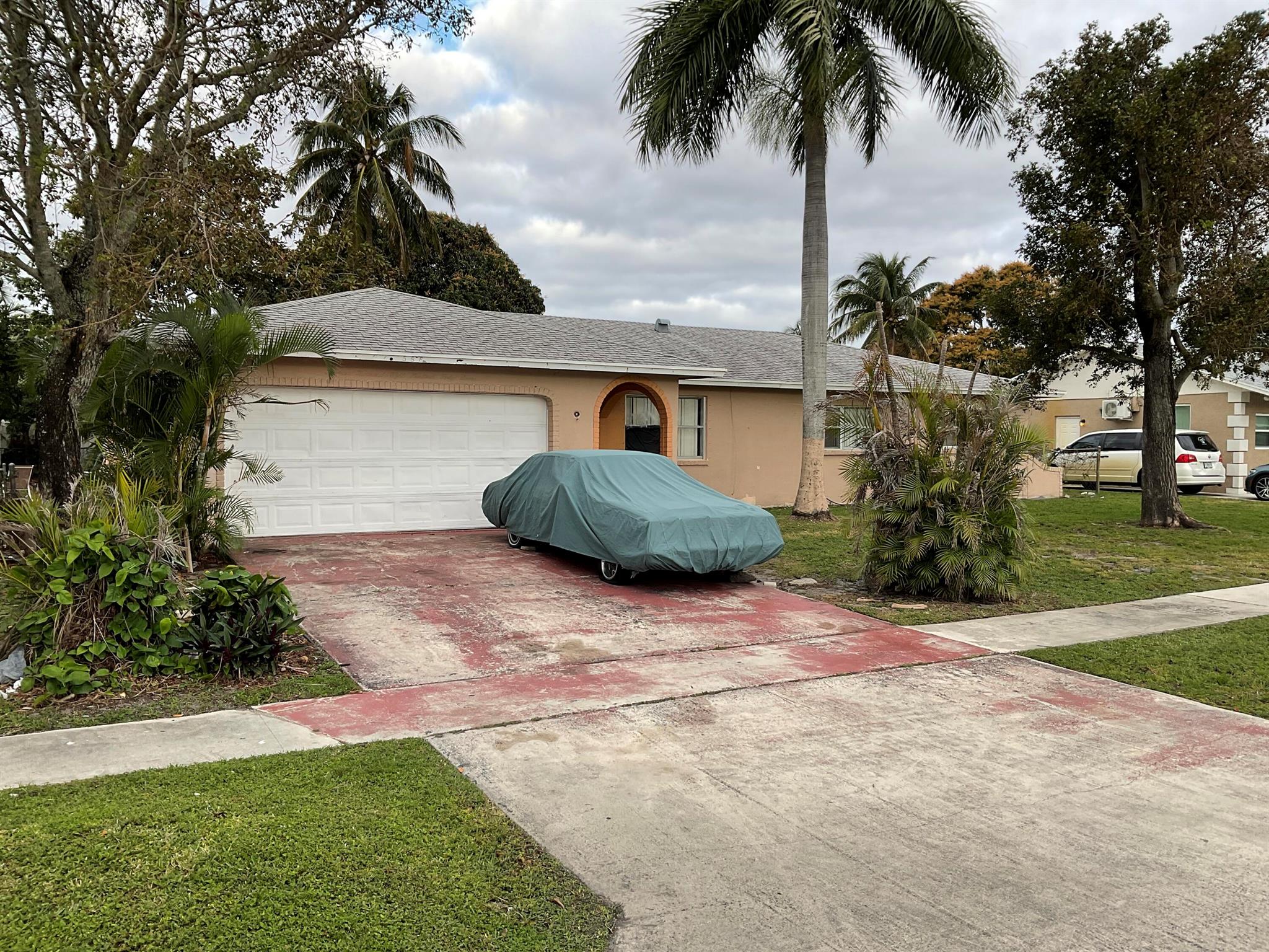 Coral Way, Delray Beach, FL 33445