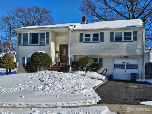 2469-2469-2469 Macarthur Dr, Union, NJ, 07083-6604 | Card Image