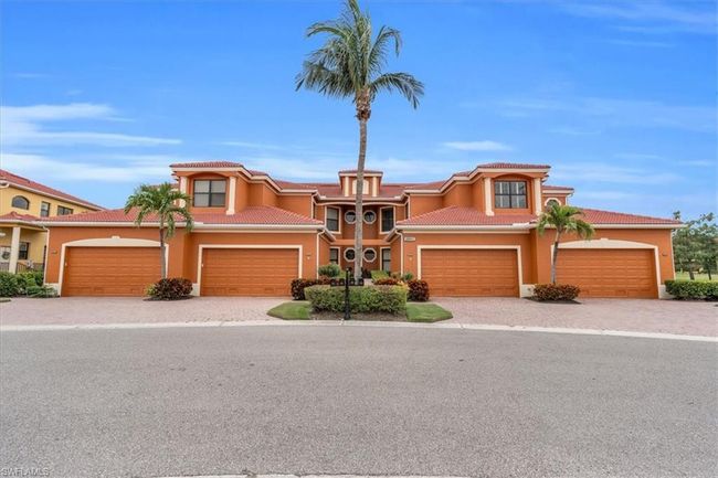 202 - 15911 Prentiss Pointe Cir, Condo with 3 bedrooms, 2 bathrooms and 2 parking in FORT MYERS FL | Image 34