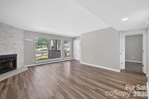 67-1612 Sharon Rd W, Charlotte, NC, 28210-5688 | Card Image