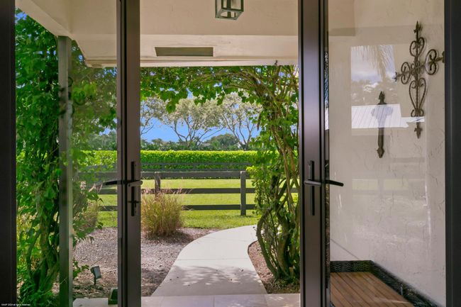 14965 Oatland Ct, House other with 5 bedrooms, 5 bathrooms and null parking in Wellington FL | Image 12