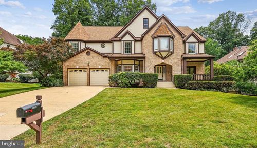 12607 Lake Normandy Ln, FAIRFAX, VA, 22030-7261 | Card Image