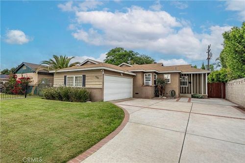 555 E E St, Ontario, CA, 91764 | Card Image