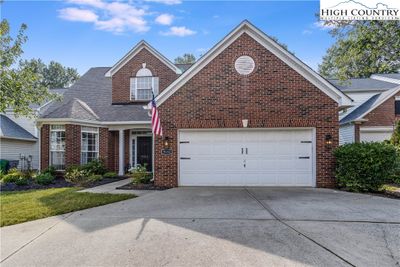 9152 Snow Hill Court, House other with 4 bedrooms, 2 bathrooms and null parking in Charlotte NC | Image 1