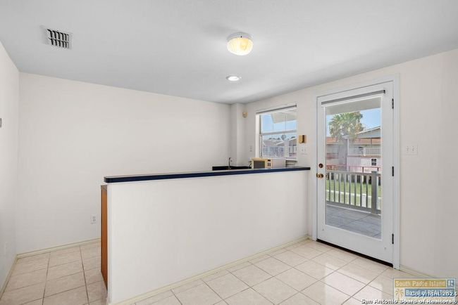 67 - 1067 E Scallop, House other with 3 bedrooms, 3 bathrooms and null parking in Port Isabel TX | Image 25