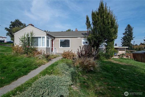 1100 E Craig Ave, Ellensburg, WA, 98926-3242 | Card Image