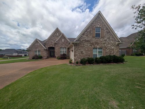 110 James Xing, Oakland, TN, 38060-0378 | Card Image