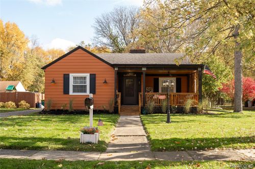 22618 Brookdale St, Farmington, MI, 48336-4118 | Card Image