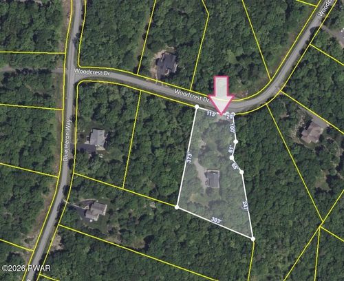 111 Woodcrest Dr, Hawley, PA, 18428-8360 | Card Image