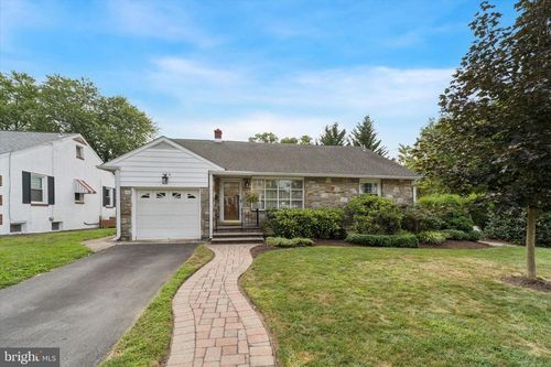 436 Edgewood Dr, AMBLER, PA, 19002-4306 | Card Image