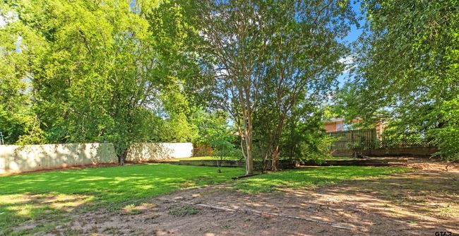 1330 Powers Powers Dr, House other with 3 bedrooms, 2 bathrooms and null parking in Tyler TX | Image 6
