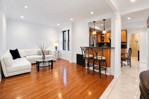 apt-5-217 44th St, Union City, NJ, 07087-6356 | Card Image