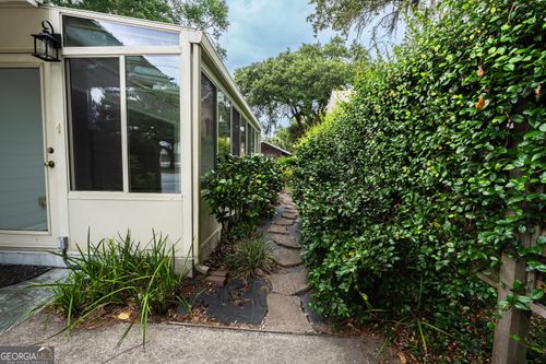 11932 Old Demere Rd, Saint Simons Island, GA, 31522-2895 | Card Image