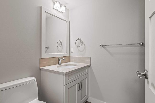 949 13 St, House other with 3 bedrooms, 2 bathrooms and 4 parking in Canmore AB | Image 31