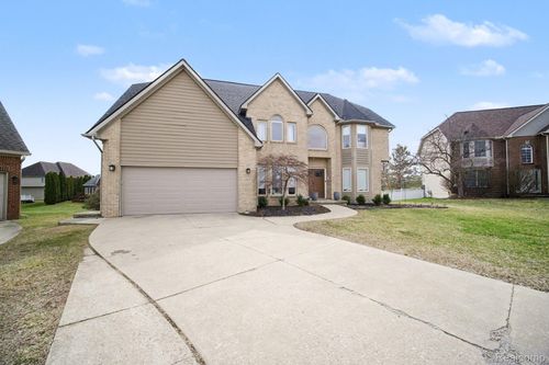 1717 Foxdale Ln, Ann Arbor, MI, 48108-9588 | Card Image