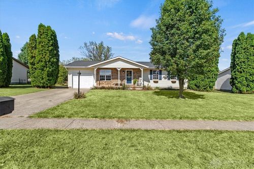 28 Lloyd Dr, North Lewisburg, OH, 43060-9636 | Card Image