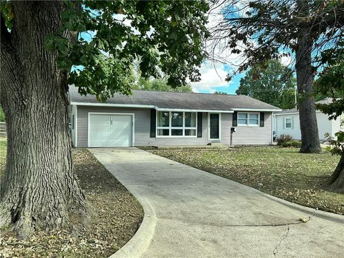 1010 S Poplar St, Pana, IL, 62557-1756 | Card Image