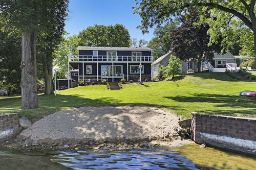 11835 218th Ave, Bristol, WI, 53104-9699 | Card Image