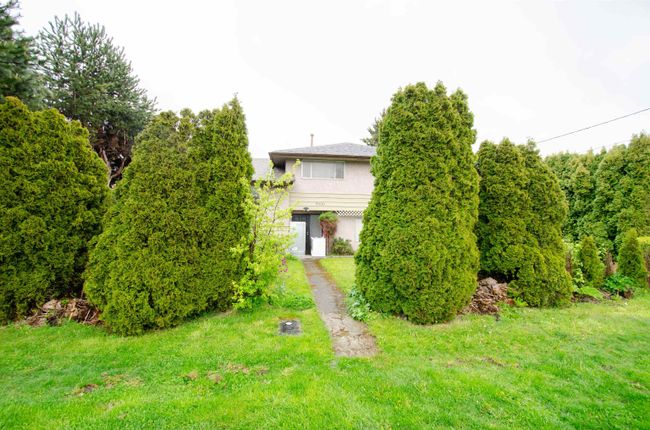 9600 Desmond Road, House other with 3 bedrooms, 2 bathrooms and 3 parking in Richmond BC | Image 2