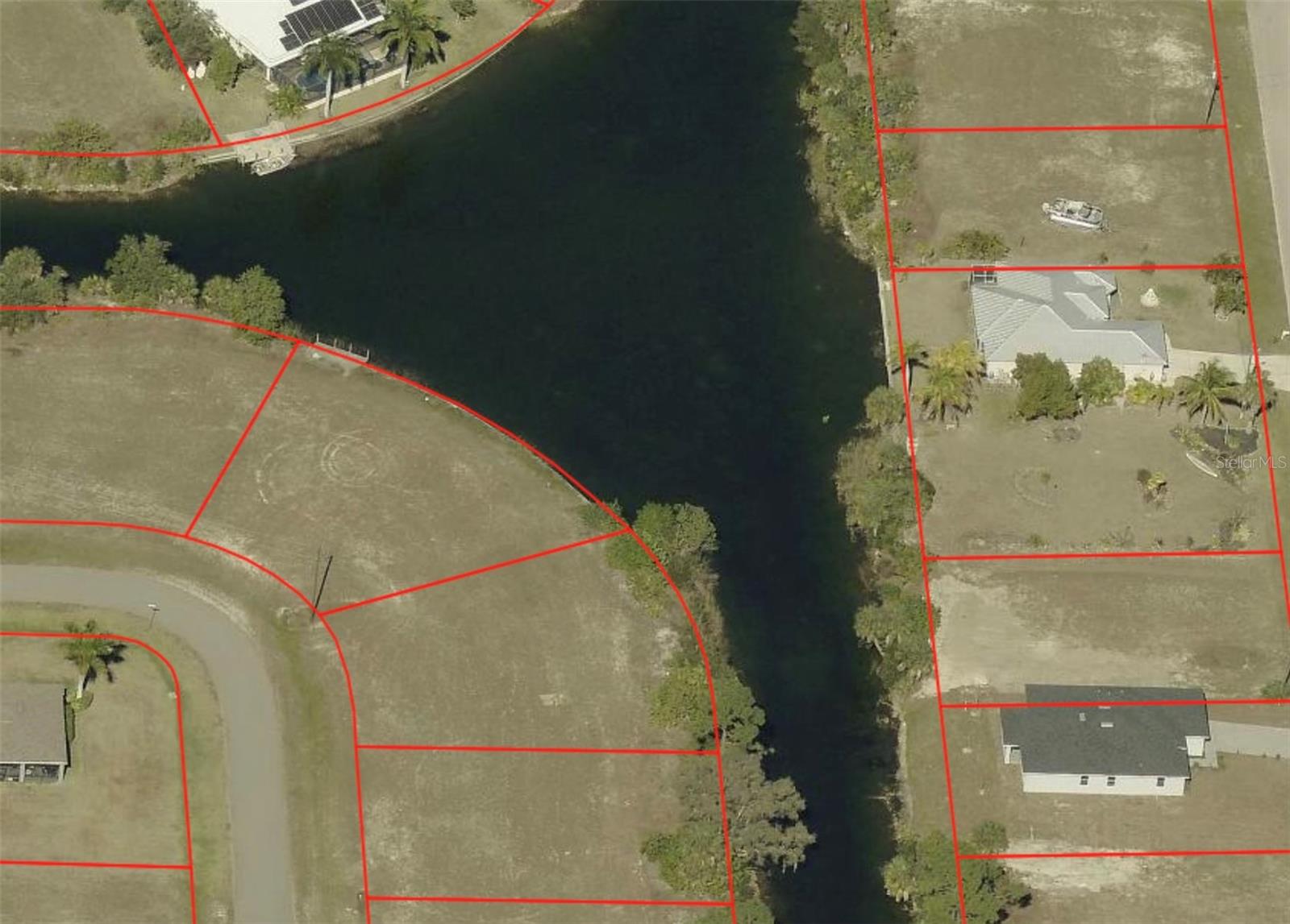 Land in CAPE CORAL 2