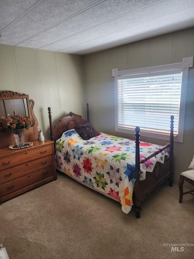 1005 E 00 S, House other with 3 bedrooms, 2 bathrooms and null parking in Declo ID | Image 37