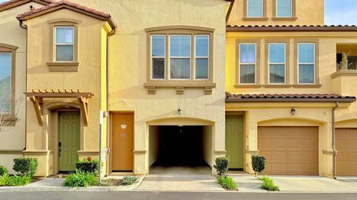 unit-15-6645 Canopy Ridge Ln, San Diego, CA, 92121-4154 | Card Image
