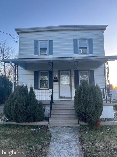 a-30 Spruce Ave, MAPLE SHADE, NJ, 08052-2740 | Card Image