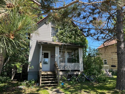 518 W 3rd Ave, Keewatin, MN, 55753-4418 | Card Image