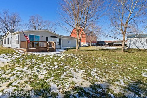 4320 Mushroom Rd, Snover, MI, 48472-9718 | Card Image