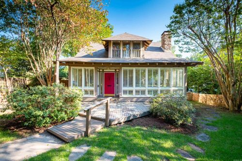 5422 Hawthorne Rd, Little Rock, AR, 72207-3731 | Card Image