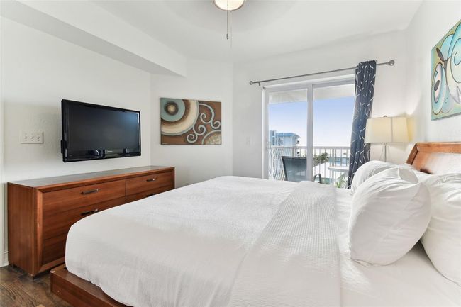 507 - 11605 Gulf Blvd, Condo with 2 bedrooms, 2 bathrooms and null parking in TREASURE ISLAND FL | Image 25