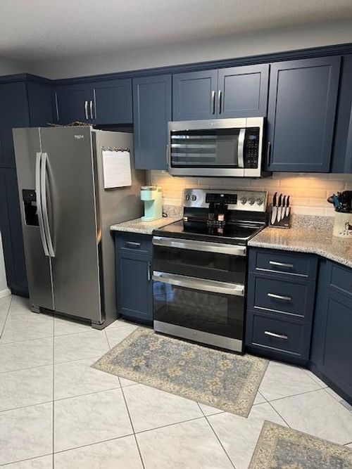 3405-3405 Jog Park Dr, Greenacres, FL, 33467-2038 | Card Image