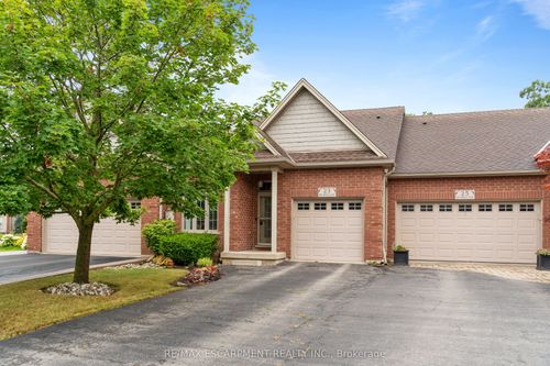 23 Iron Bridge Crt, Caledonia, ON, N3W0A4 | Card Image