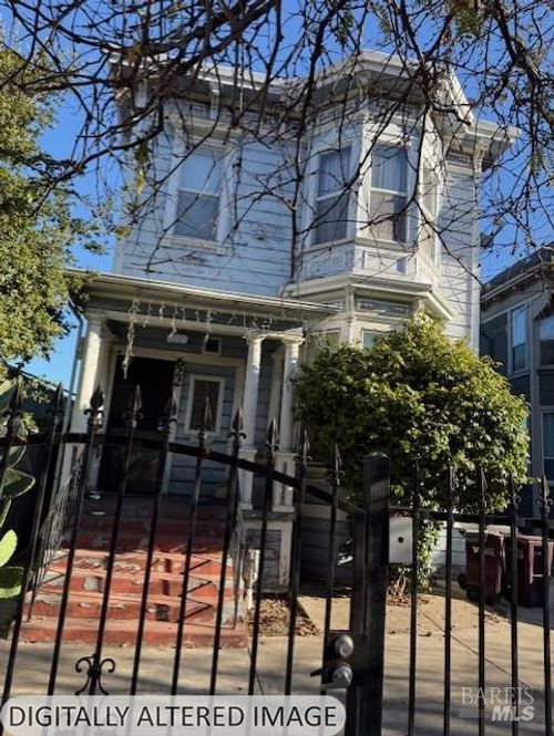 622 22nd St, Oakland, CA, 94612-1610 | Card Image