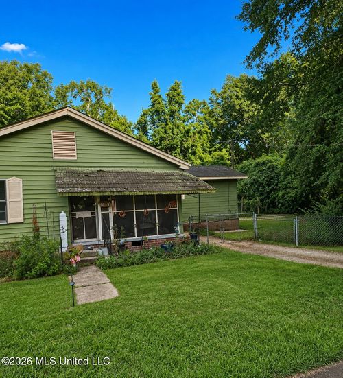 2830 Enochs Street, Jackson, MS, 39213 | Card Image
