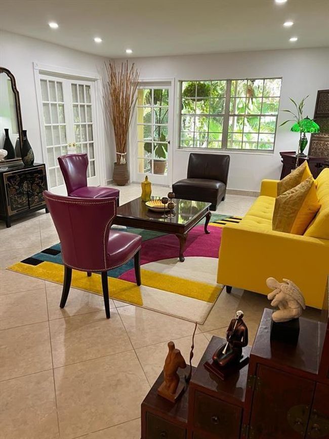 APT-206K - 351 Ne 19 Th Pl, Condo with 2 bedrooms, 2 bathrooms and null parking in Wilton Manors FL | Image 4